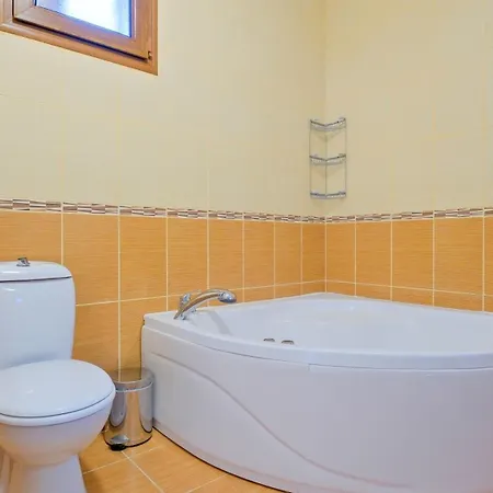 Bed and Breakfast Uezuemlue Evleri *