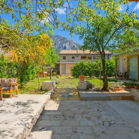 Bed and Breakfast Uezuemlue Evleri Φετιγιέ