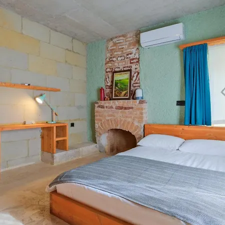 Bed and Breakfast Uezuemlue Evleri Φετιγιέ