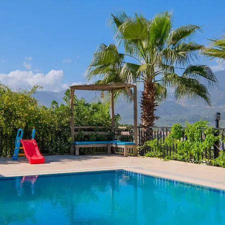 Uezuemlue Evleri Fethiye